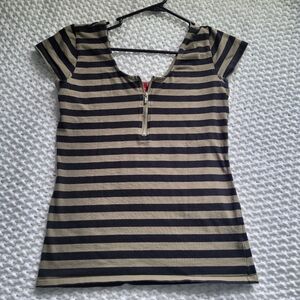 Guess Shirt  Women's Size XL Green/ Black Striped  Short Sleeve W/zipper